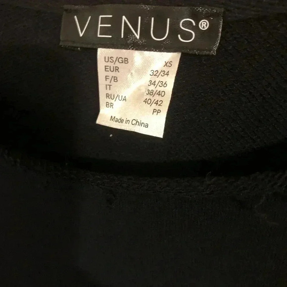 😎Black long sleeve top😎 - Picture 10 of 14